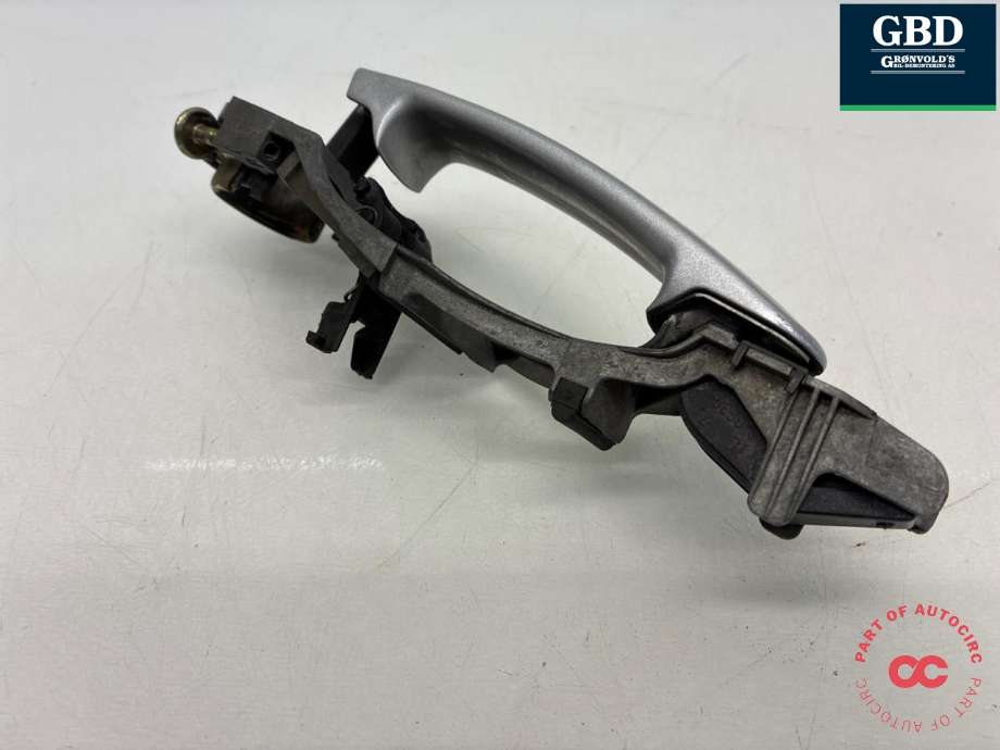 Dørhåndtak utv venstre foran til Audi TT 1998-2006 (Type I)  (3B0 837 207 G|3B0 837 885 D|)