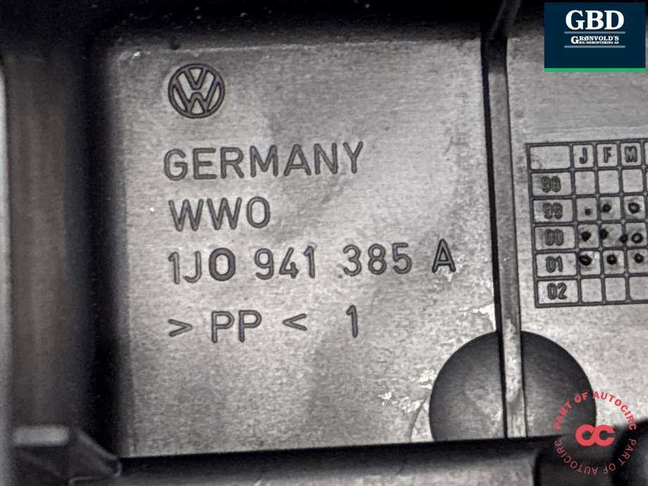 Sikringsboks motorrom til Audi TT 1998-2006 (Type I) (1J0 937 617 C|1J0 941 385 A|)