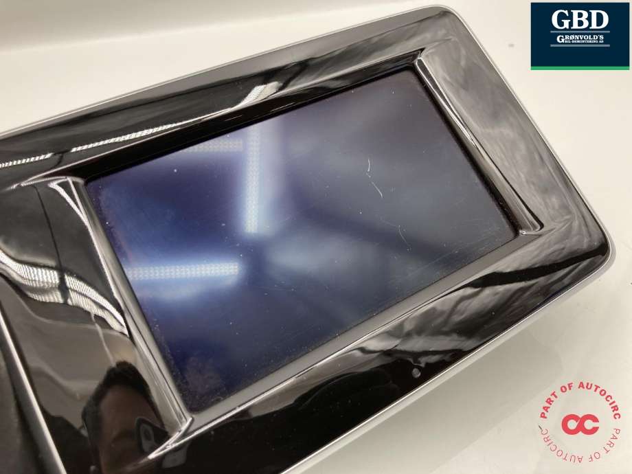 Bilstereo navigasjon skjerm til Mercedes GLA 2014-2020 (X156) (X156) (A 246 900 12 06|)