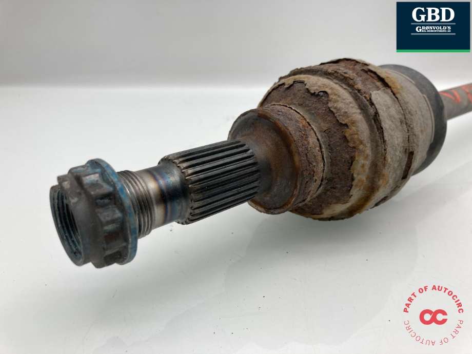 Drivaksel venstre bak, diesel/automat til Mercedes GLA 2014-2020 (X156) (X156) (A 246 350 95 00|)