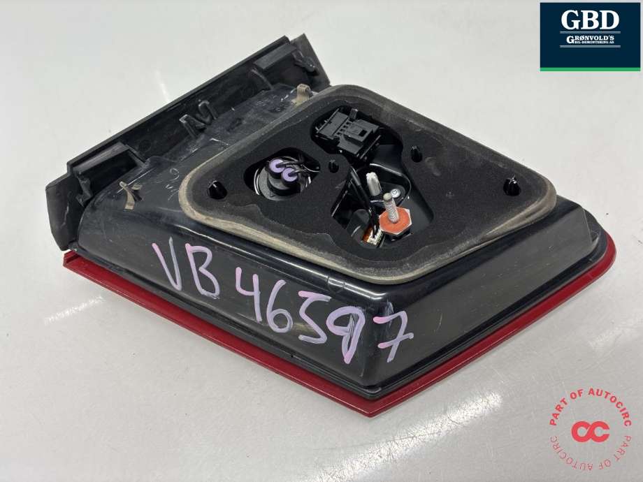 Baklykt venstre indre til Mercedes E-Klasse 2009-2013 (Fase 1) (W212) (W212) (A 212 820 09 64|)