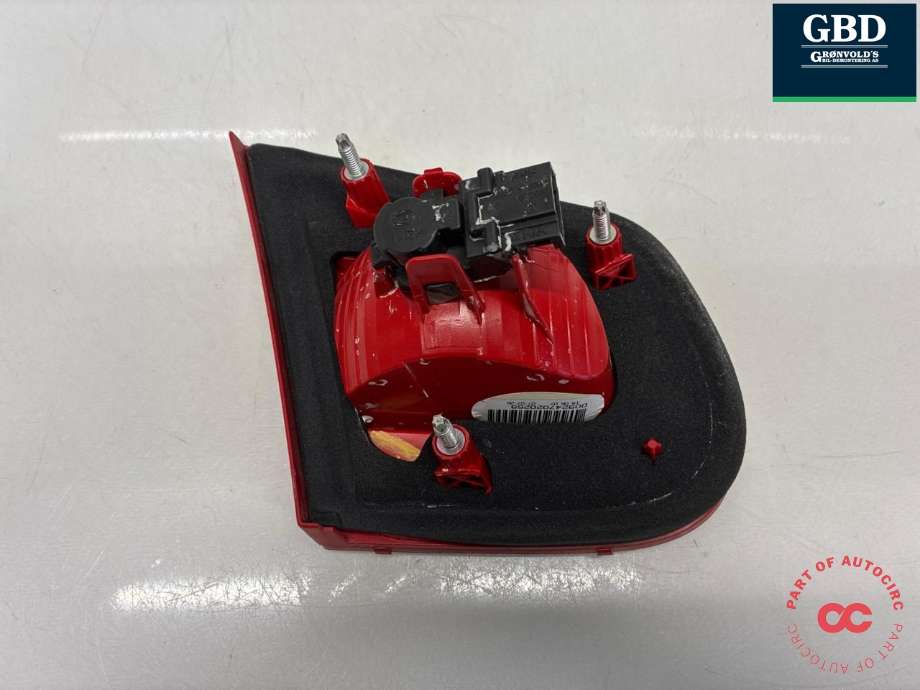 Baklykt høyre indre til VW EOS 2006-2013  (1Q0 945 094|)