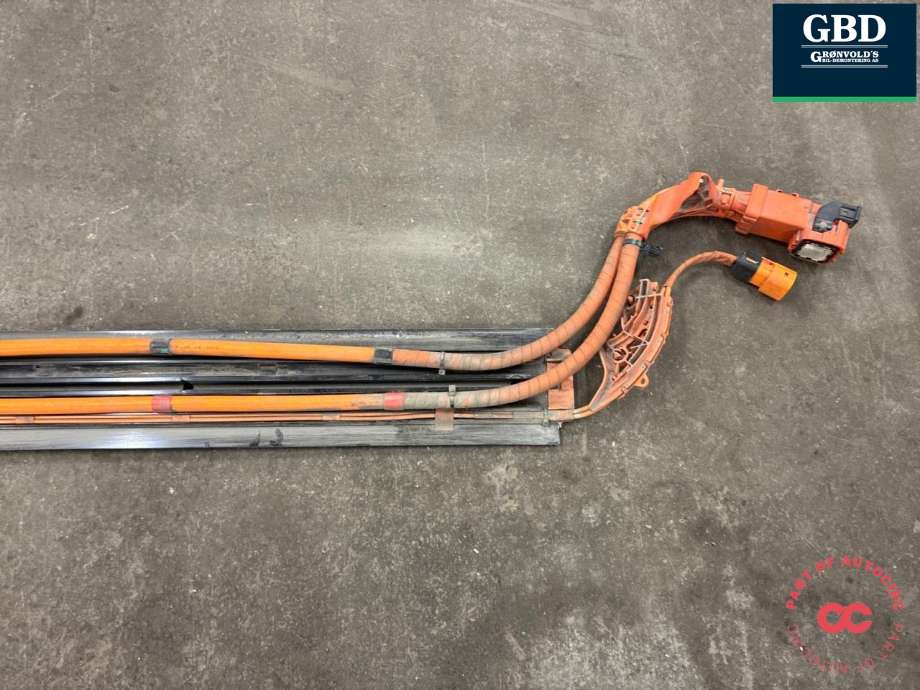 Kabel høy volt (HV) elbil til Tesla Model Y 2021-2024 (Type I)  (1109003-00-E|1109003-00-D|1109003-00-F)