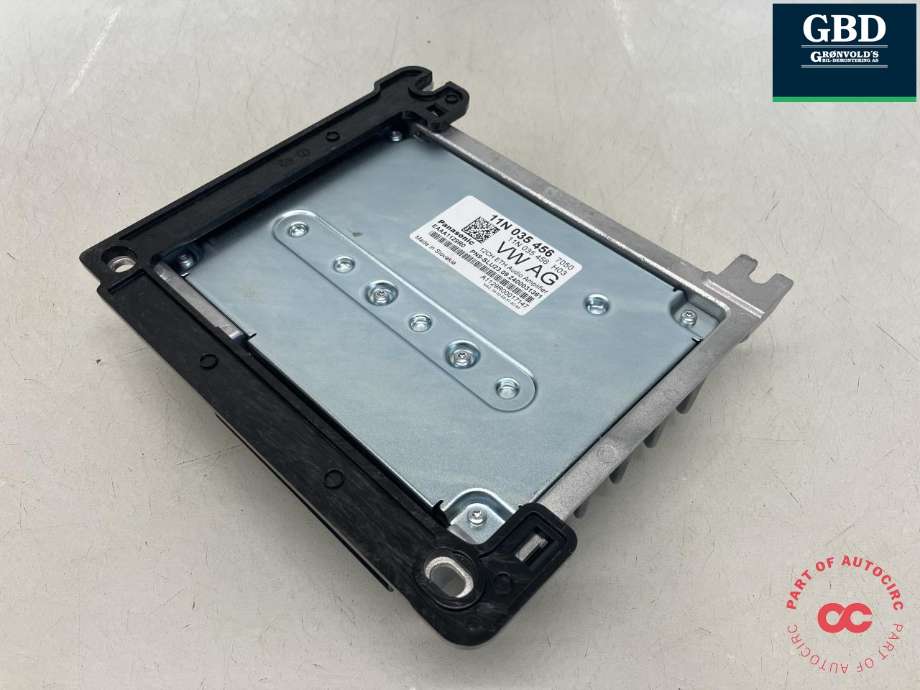 Bilstereo forsterker til Ford Explorer EV 2024-->> (PANASONIC|2772596|VWR2KA-18T806-CA|11N 035 456)