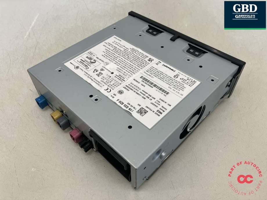 Bilstereo navigasjon til Ford Explorer EV 2024-->> (2756740|VWR2KA-14G670-BC|11N 035 820 A)