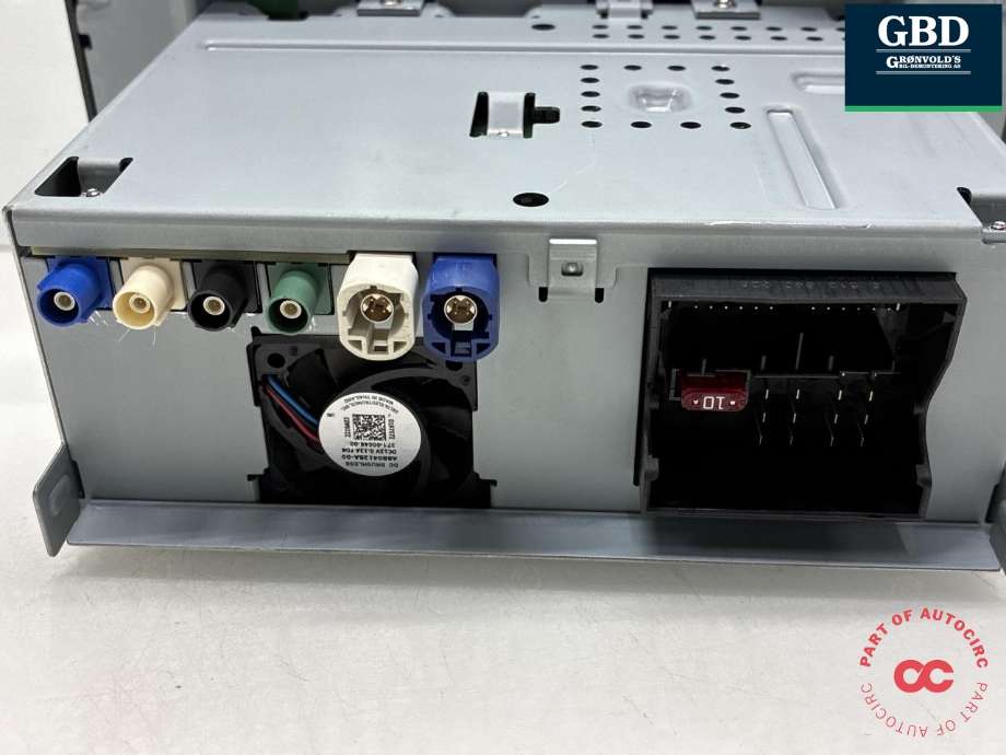 Bilstereo til Mercedes Vito 2014-->> (W447) (W447) (A 447 900 10 20|A 447 900 29 19|)