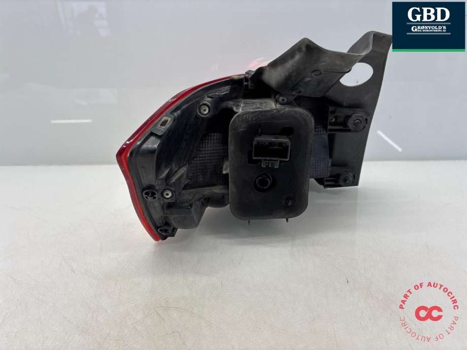 Baklykt høyre ytre til VW Passat 2015-2019 (Fase 1) (B8) (B8) (3G9 945 096 D|3G9 945 096 B|)