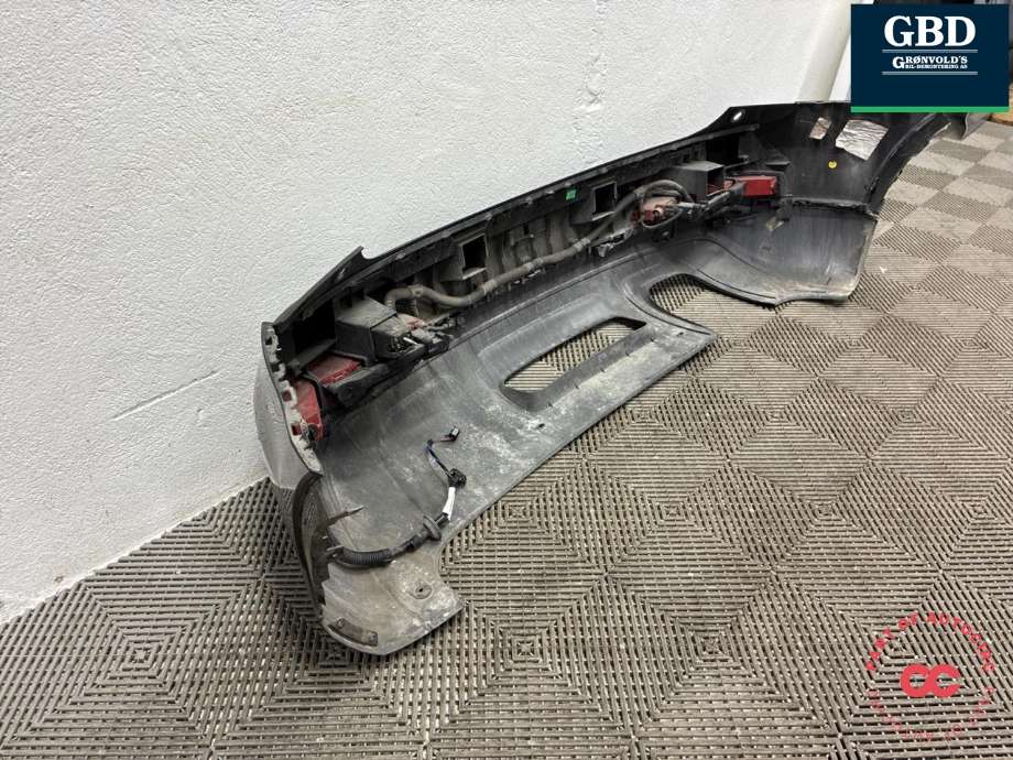 Støtfanger bak til Audi Q3 2011-2014 (Type I, Fase 1)  (8U0 807 067 B|)