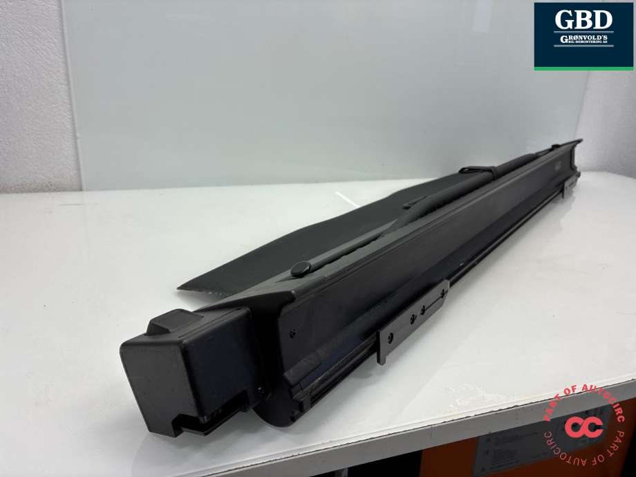 Bagasjerom rollon til BMW 5-Serie 2010-2017 (F10/F11) (F10/F11) (51 47 9 200 685|)