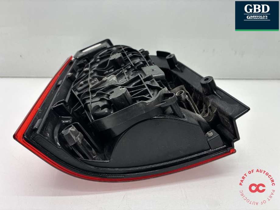Baklykt høyre til VW Transporter / Caravelle 2015-2019 (T6) (T6) (7E0 945 096 AD|)