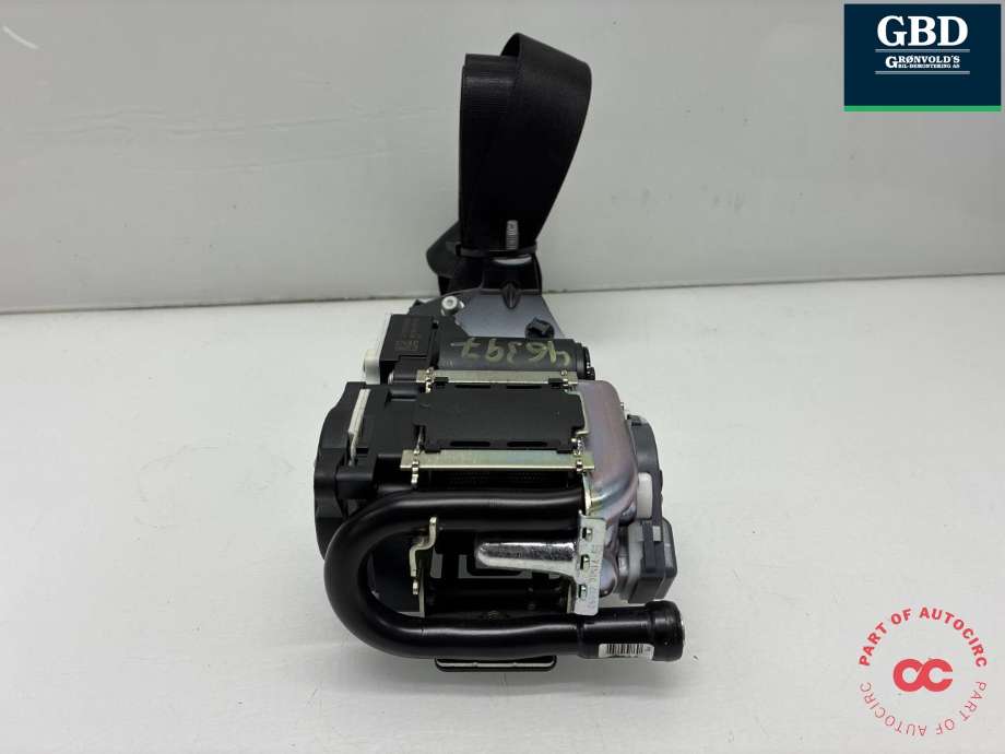 Sikkerhetsbelte foran høyre til Mercedes E-Klasse 2009-2013 (Fase 1) (W212) (W212) (A 212 860 08 86 9C94|A 212 860 92 85 9C94|)