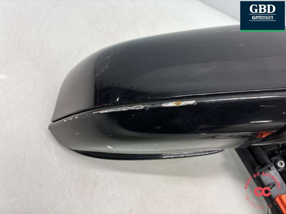 Speil høyre til Tesla Model S 2013-2016 (Fase 1)  (1025657-02-B|1025657-02-C |1041322-00-A |1041322-00-D |1041322-00-E |1041322-00-F|1041322-00-G | 1041322-00-H |1041322-50-F |1041322-99-F | 1041322-99-G)