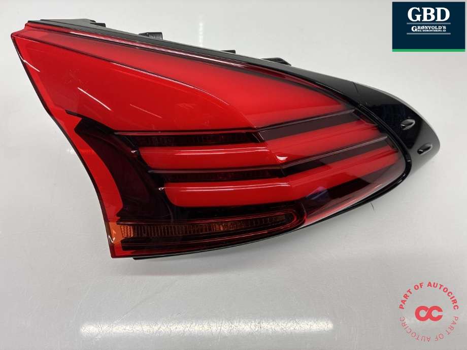 Baklykt venstre ytre til Toyota C-HR 2016-->> (81560F4130|)
