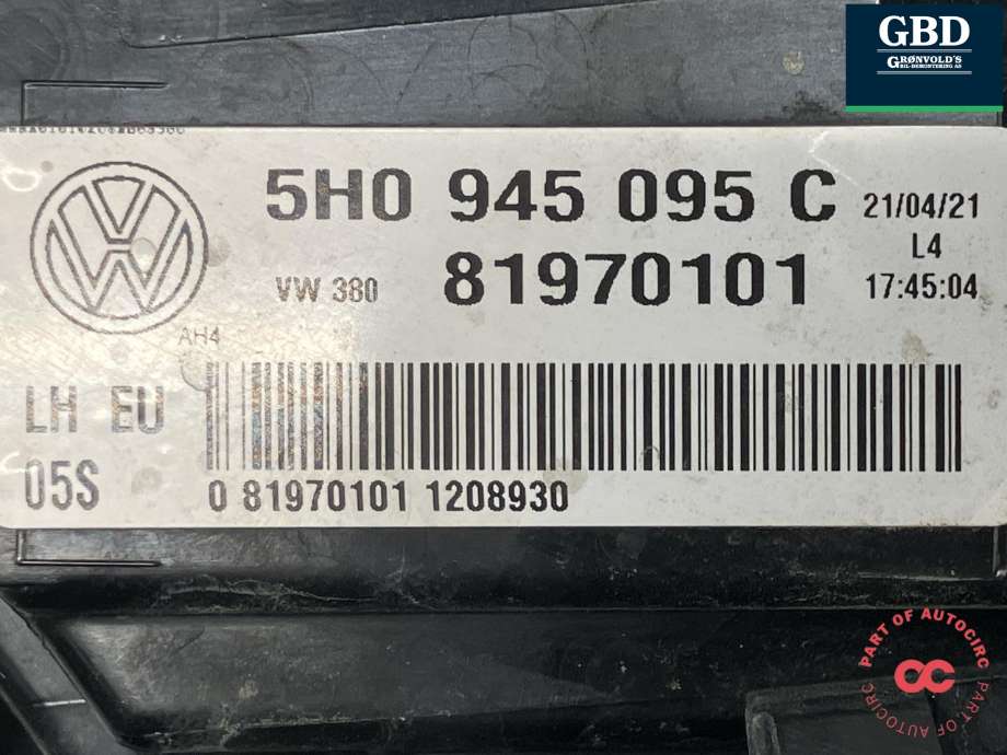 Baklykt venstre ytre til VW Golf VIII 2020-->> (5H0 945 095 C|81970101|)