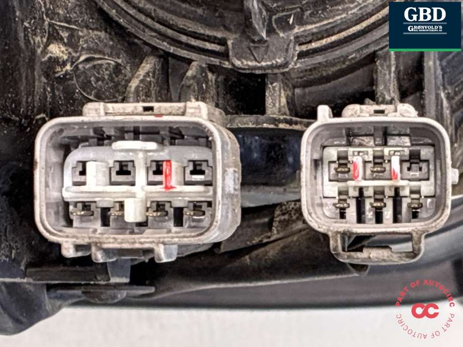 Frontlykt venstre xenon til Mitsubishi Outlander 2012-2015 (Type III, Fase 1)  (8301C203|)