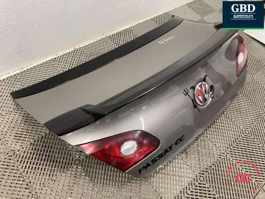 Bakluke sedan til VW CC 2008-2012 (PASSAT CC) (PASSAT CC) (3C8 827 025 C|)