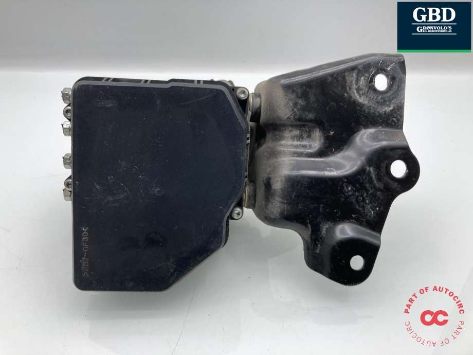 ABS sentral til Toyota RAV4 2013-2015 (Type IV, Fase 1)  (4405042682|4405042681|)