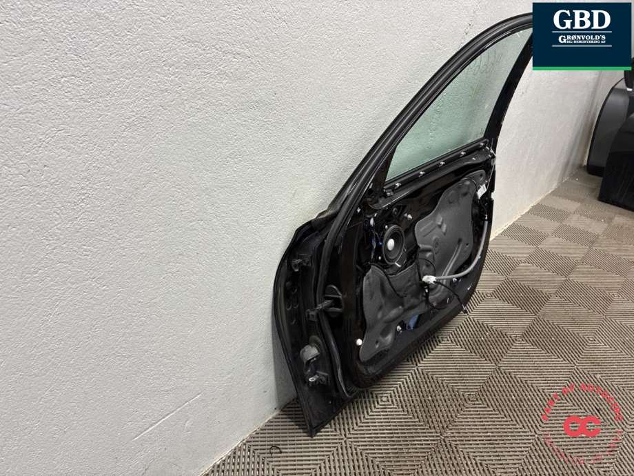 Dør høyre foran til BMW 3-Serie 2012-2018 (F30/F31/F34) (F30/F31/F34) (41 00 9 628 764|41 00 7 298 566|)