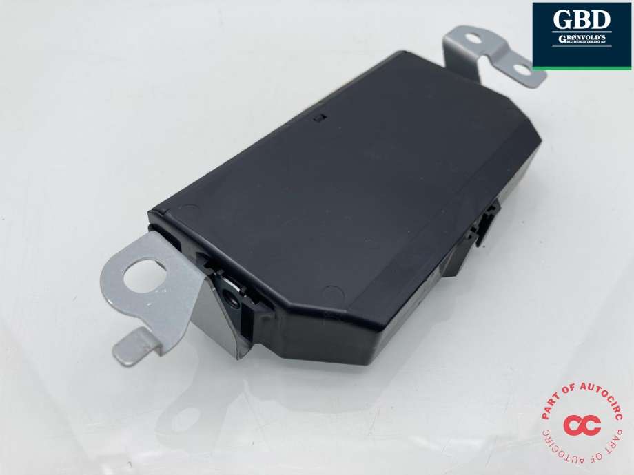 Styreenhet elektrisk bakluke til Toyota RAV4 2013-2015 (Type IV, Fase 1) (892220R050|89222-42030|8922242061)