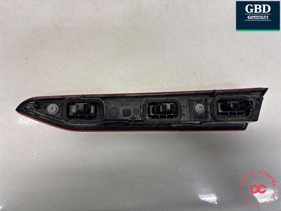 Baklykt venstre indre til VW ID.3 2020-->>  (10A 945 307 B|10A 945 307 A|)
