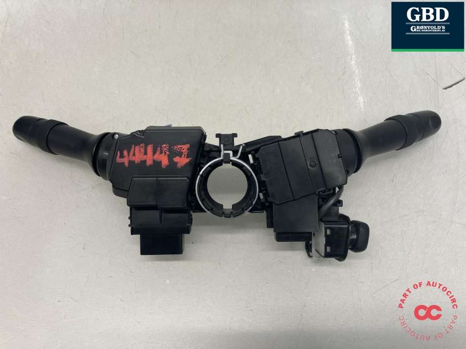 Bryter combi til Toyota Land Cruiser 150 2010-2013 (Fase 1) (8465248170|8414030311|)