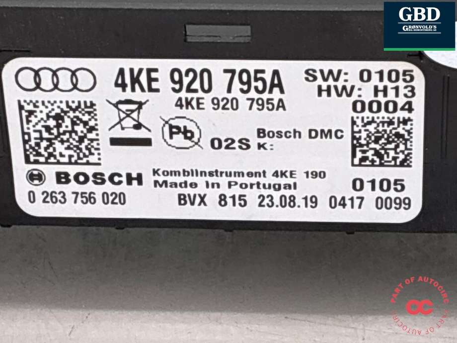 Instrumentpanel til Audi e-tron 2018-->>  (4KE 920 795 A|4KE920795A|)