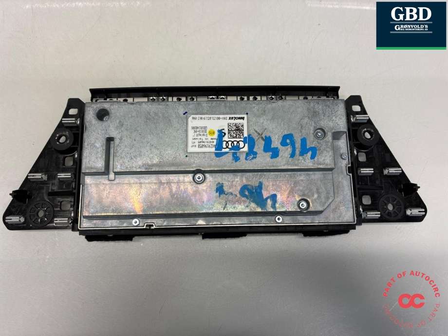 Bilstereo navigasjon skjerm til Audi e-tron 2018-->> (4KE 919 605 B|4KE919605B|)