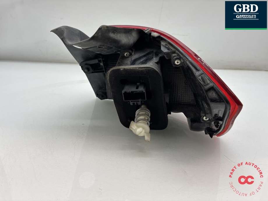 Baklykt venstre ytre til VW Passat 2015-2019 (Fase 1) (B8) (B8) (3G9 945 095 D|)