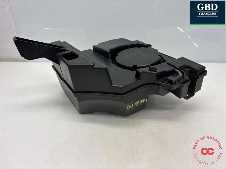 Bilstereo sub-woofer til Audi Q7 2015-->> (Type II) (4M0 035 621 E|)