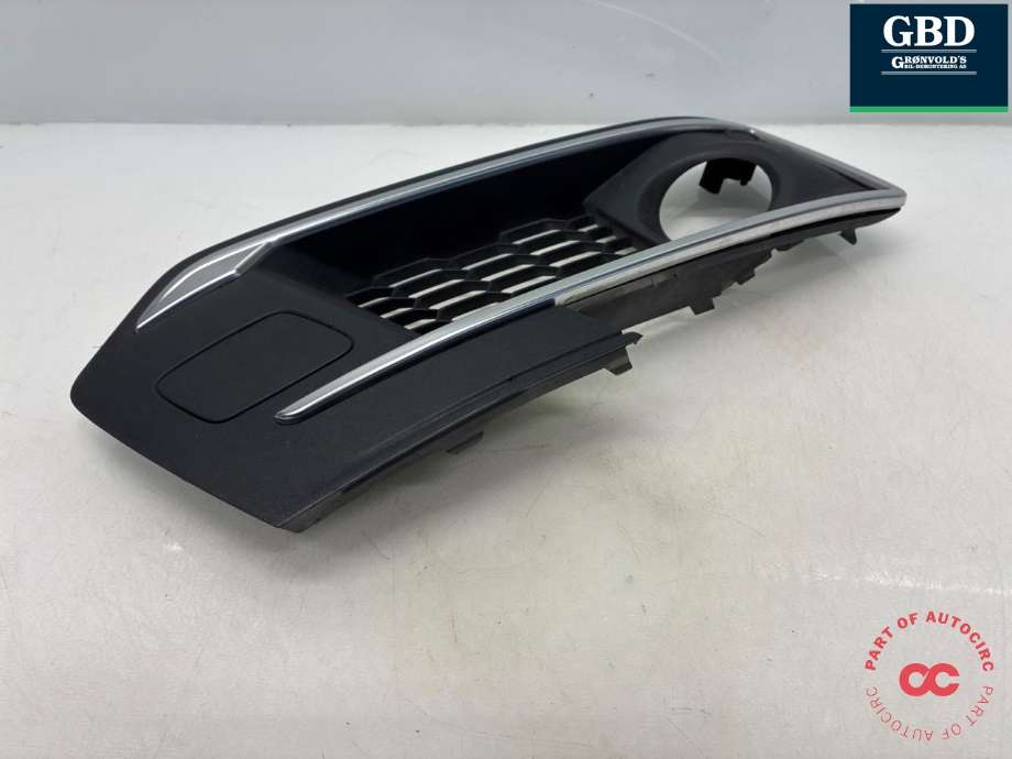Grill høyre til Audi Q7 2015-->> (Type II) (4M0 807 682 AG MX3|)