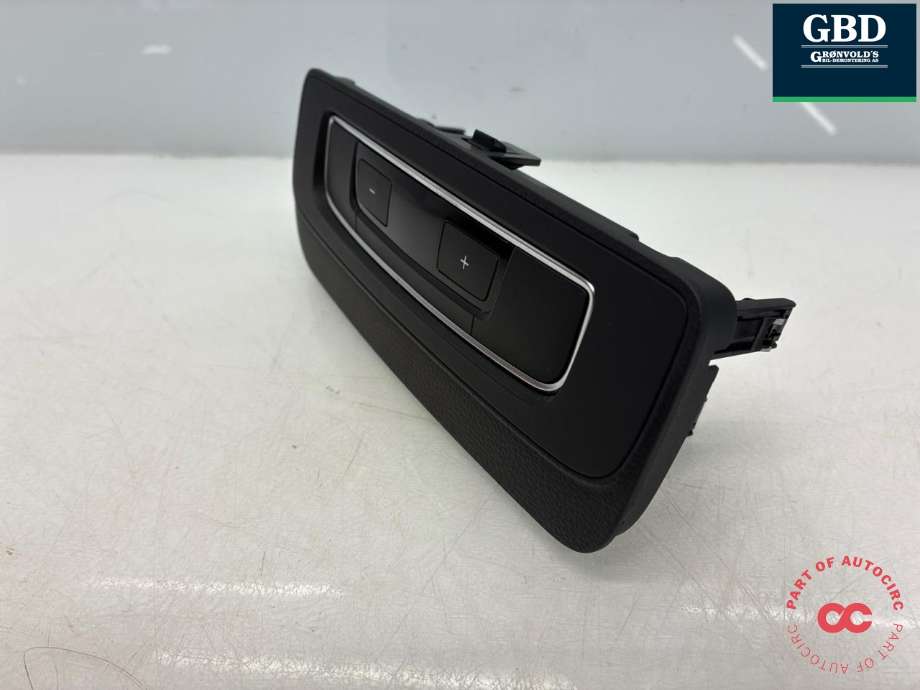 Varmeapparat betjening bak til Audi Q7 2015-->> (Type II)  (8W0 919 158|8W0 919 158    SWI|8W0 919 158 C  SWI)