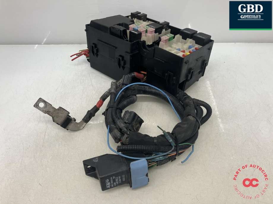 Sikringsboks motorrom til Volvo C30 2006-2009 (Fase 1) (8688040|518818000)