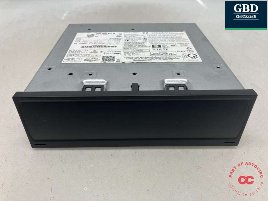 Bilstereo navigasjon til VW Golf VIII 2020-->> (5H0 035 820 D|MIB3 MQB37W|)