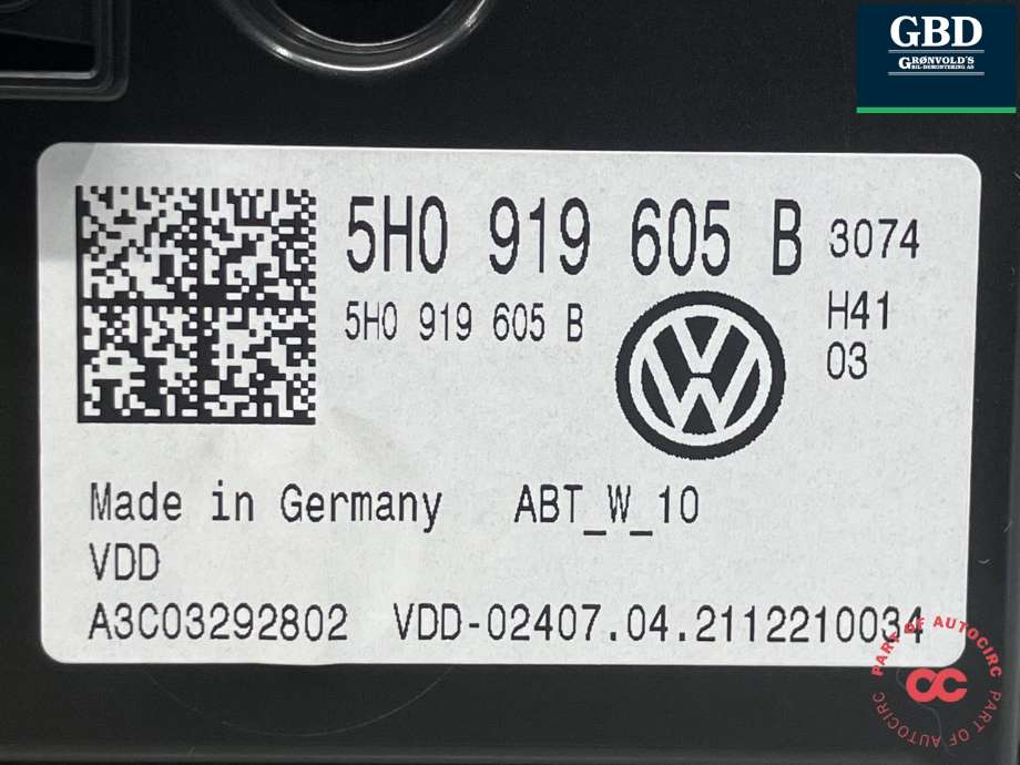 Bilstereo navigasjon skjerm til VW Golf VIII 2020-->> (5H0 919 605 B|A3C03292802|)