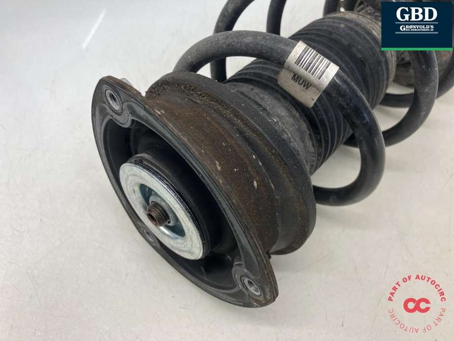 Fjærbein høyre foran til VW Golf VIII 2020-->>  (5WA 413 031 CA|5WA 413 031 AN|5WA 412 021 TS)