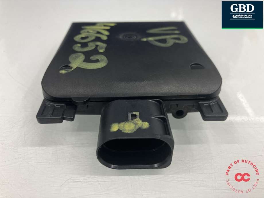 Sensor blindsone til VW Golf VIII 2020-->>  (HELLA|2Q0 907 685 E|6PZ 013.498 - 35|)