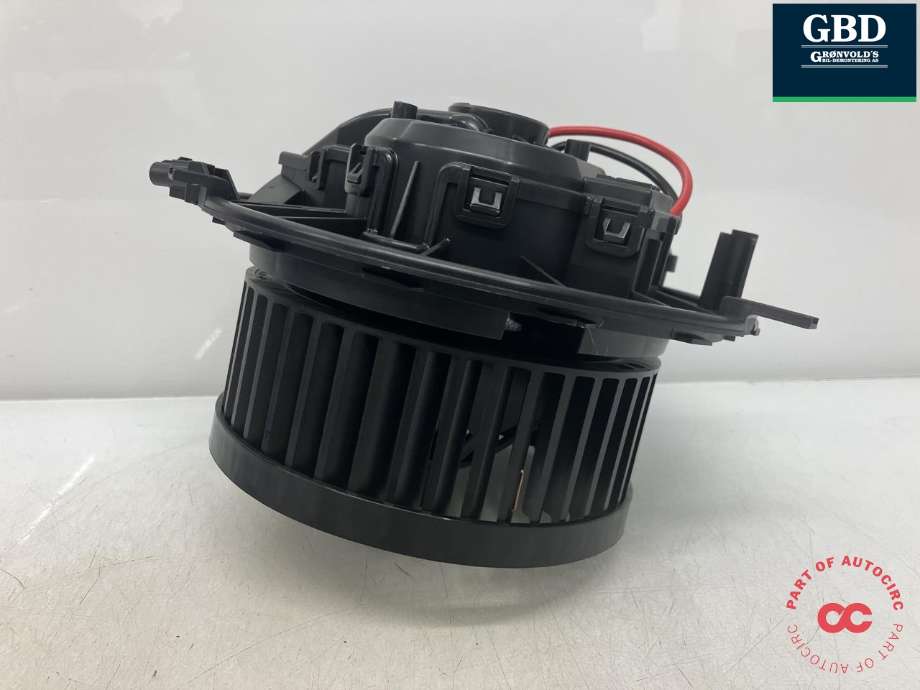 Varmeapparat motor til VW Golf VIII 2020-->> (VALEO|5WB 819 021 D|3Q1 819 021 C|5WA 907 521| T24514B-G)