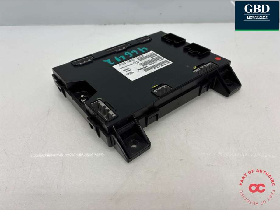 Styreenhet comfort (BCM) til Tesla Model S 2013-2016 (Fase 1) (1010907-00-G|1010907-00-D|)