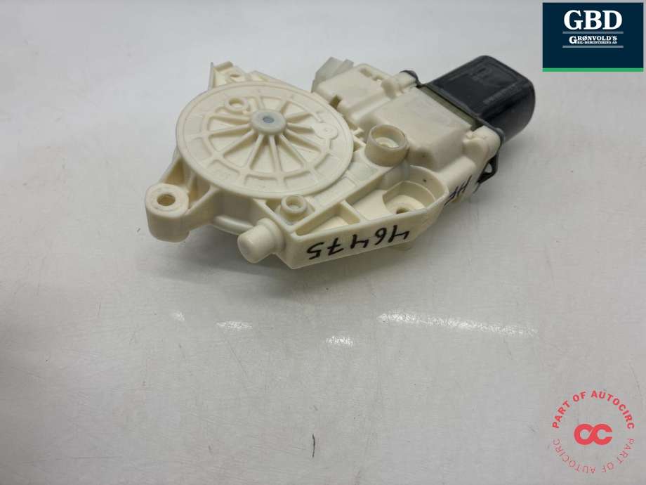 Ruteheis, kun motor, høyre foran til Mercedes Vito 2014-->> (W447) (W447) (A 447 906 36 00|0130822559|)