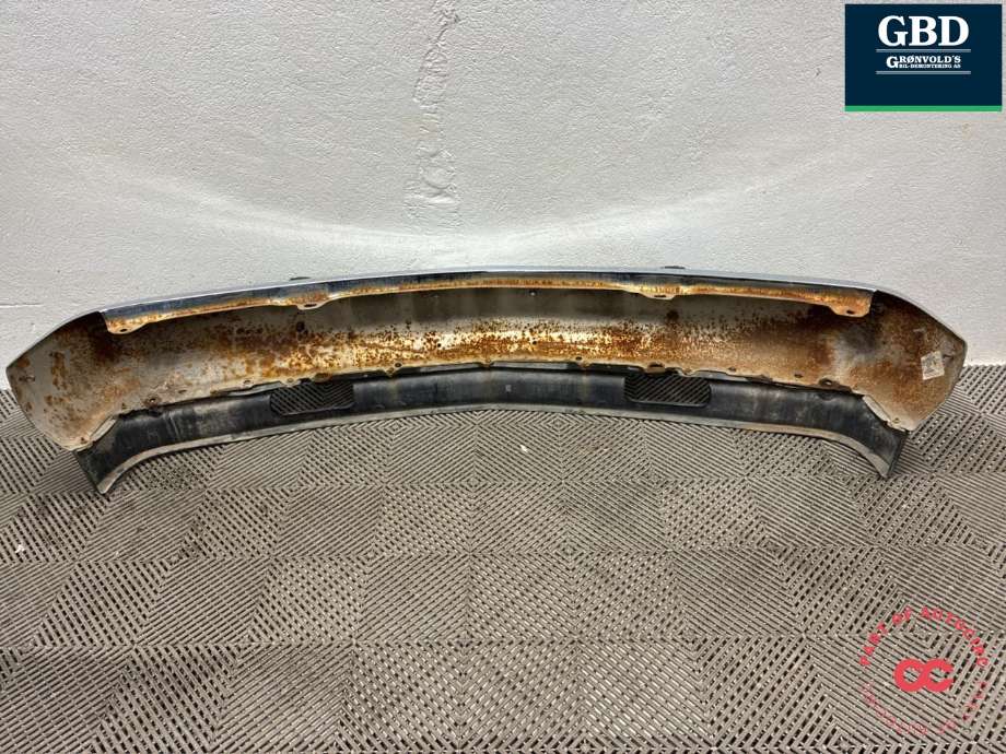 Støtfanger foran til Chevrolet Tahoe 1996-2000 (Type I) (15680830|)