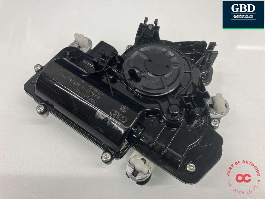 Baklukeåpner motor til Ford Explorer EV 2024-->>  (2713246|VWR2KA-S431F94-AA|3G0 827 887 C)