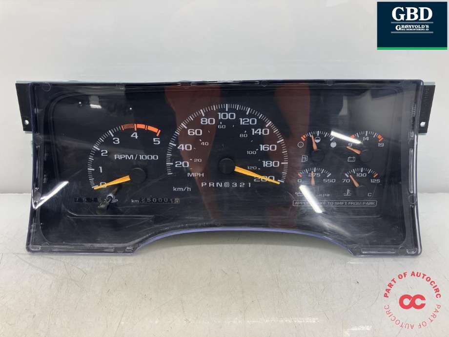 Instrumentpanel til Chevrolet Tahoe 1996-2000 (Type I) (16185764|)