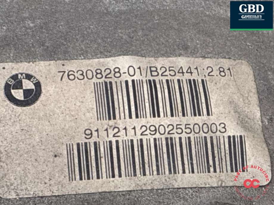 Kardang klokke bak til BMW 5-Serie 2010-2017 (F10/F11) (F10/F11) (33 10 7 630 828|7630828-01|)