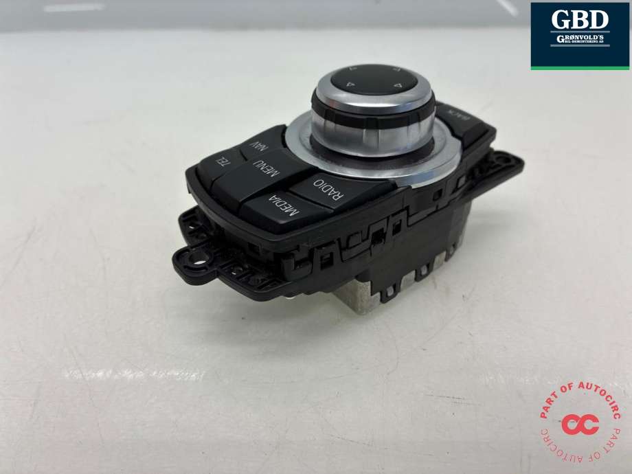 Bilstereo navigasjon betjeningspanel til BMW 5-Serie 2010-2017 (F10/F11) (F10/F11) (65 82 9 286 699|)