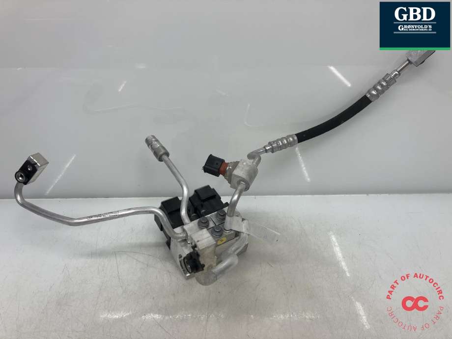 Aircondition diverse til Ford Explorer EV 2024-->> (HANON|2886151|VWR2KA-19F734-EA|1EA 816 682 D)