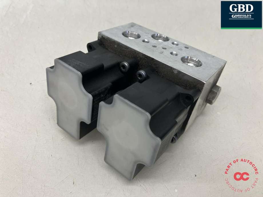 Aircondition diverse til Ford Explorer EV 2024-->> (HANON|2886170|VWR2KA-10D664-HA|1EA 816 701 D)