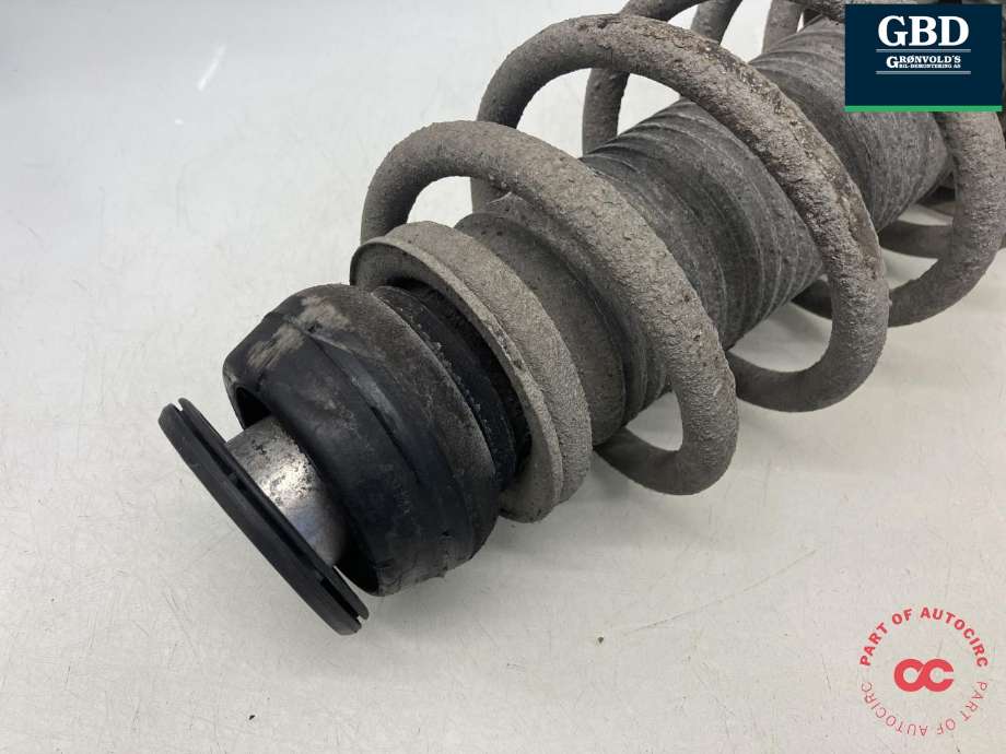 Fjærbein høyre foran til Audi TT 1998-2006 (Type I) (8N0 413 031 H|)