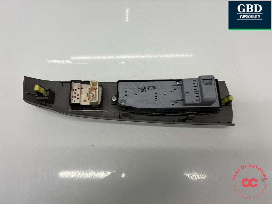Bryter ruteheis førerdørspanel til Toyota Prius 2004-2009 (Type II) (COMBI) (COMBI) (8482047050|)