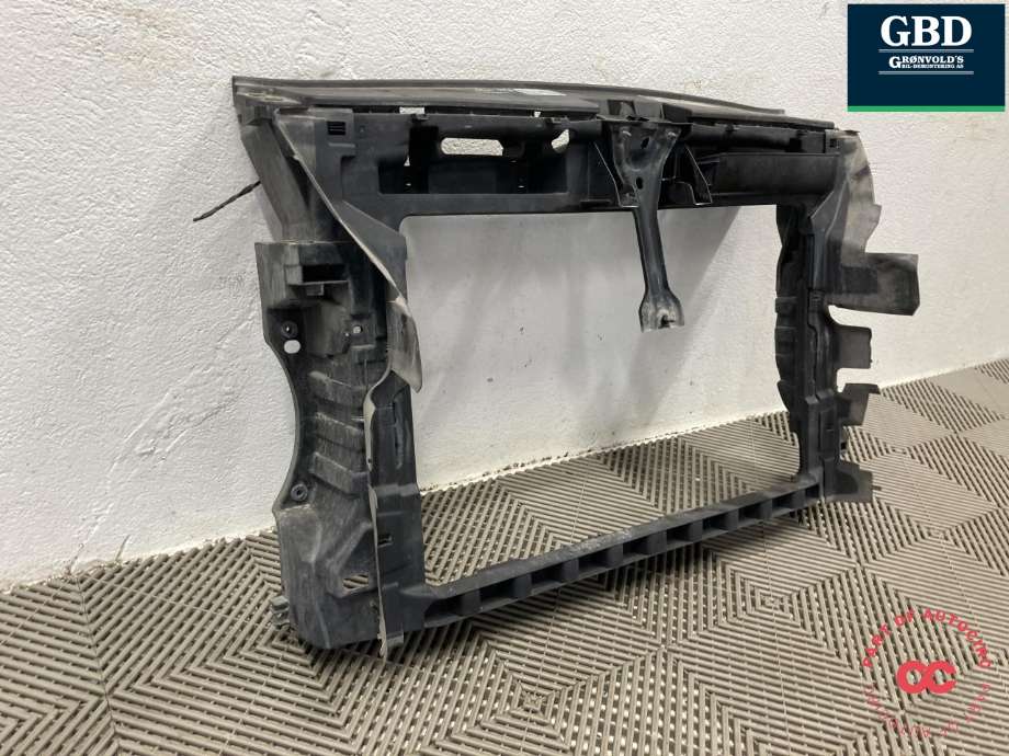 Frontplate til VW Caddy 2010-2015 (Type III, Fase 2) (1T0 805 588 AC|1T0 805 588 AF 9B9|1T0 805 588 AC 9B9)