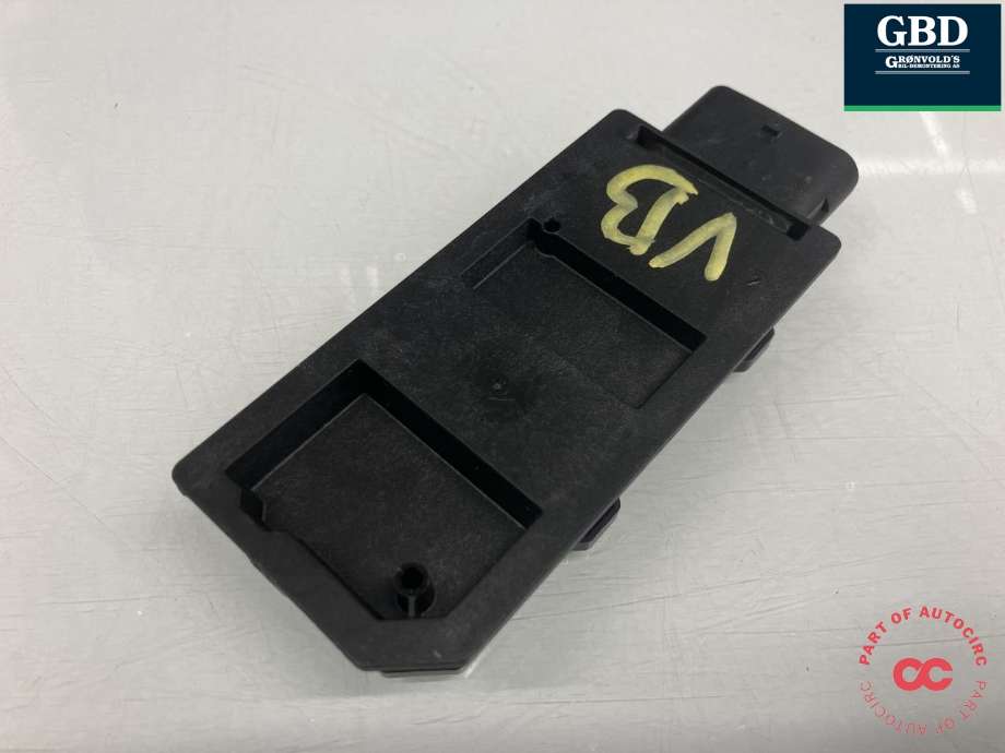 Antenne til Ford Explorer EV 2024-->> (2721515|VWR2KA-15603-BB|5WA 962 133 E)